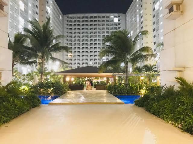 מנילה Shore Residence D7 Near Mall Of Asia & Airport מראה חיצוני תמונה